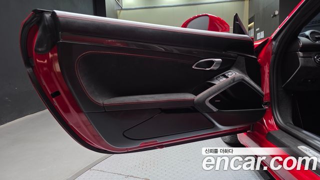Porsche 718 2018 — photo 15