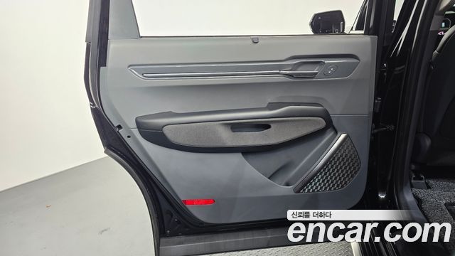 Kia EV9 2024 — photo 15