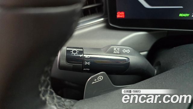 Kia EV9 2024 — photo 28