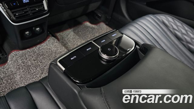 Kia K8 2022 — photo 37