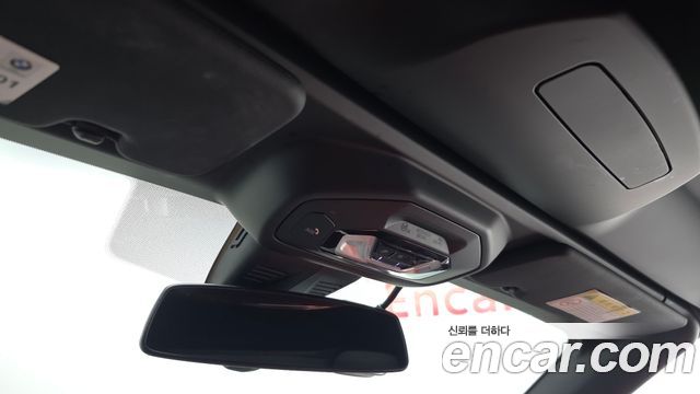 BMW Z4 2019 — photo 23