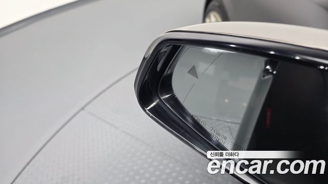 BMW Z4 2019 — photo 31