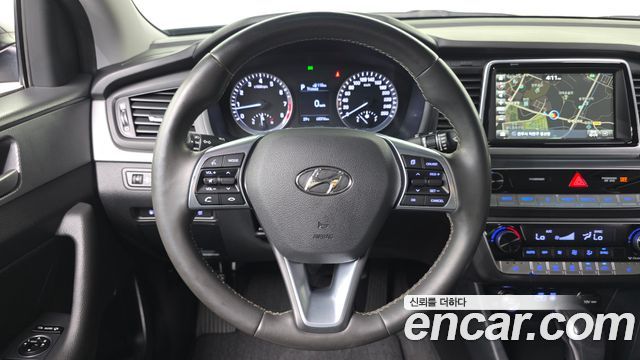 Hyundai Sonata 2018 — photo 20