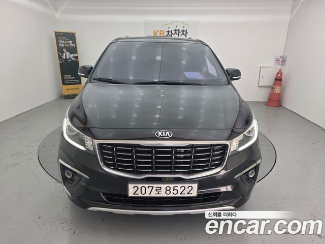 Kia Canival 2020 — photo 5