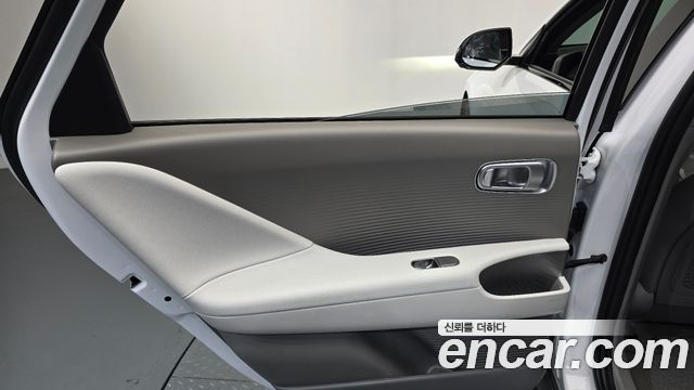 Hyundai Ioniq6 2025 — photo 15