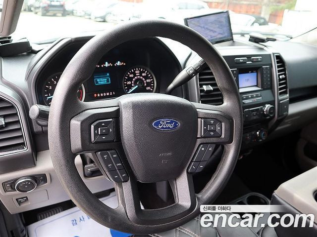 Ford F150 2018 — photo 12
