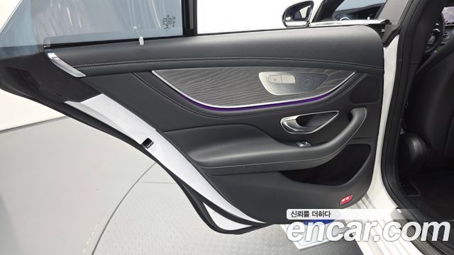 Mercedes-Benz AMG GT 2023 — photo 15