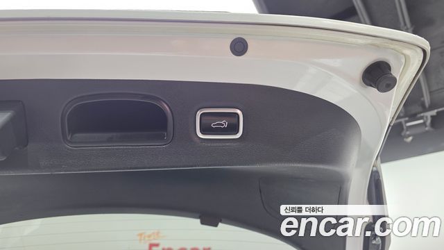 Kia Stinger 2019 — photo 23