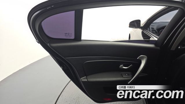 Renault Korea SM5  2017 — photo 15