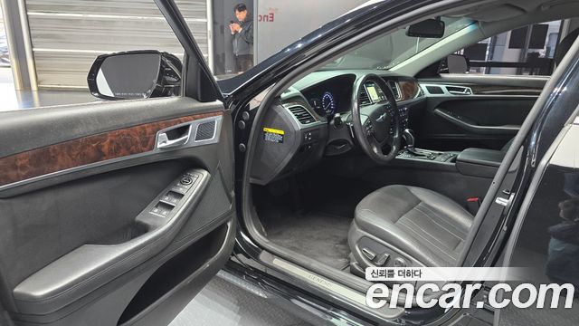 Hyundai Genesis 2016 — photo 10