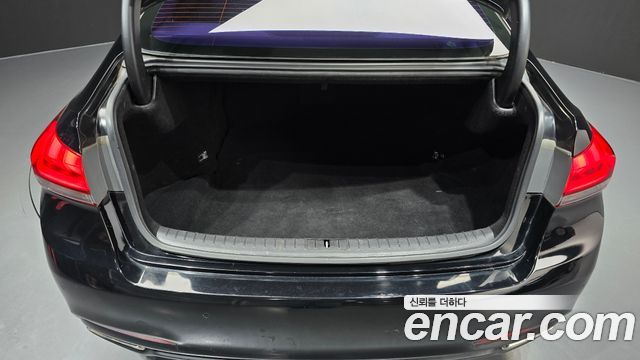 Hyundai Genesis 2016 — photo 20