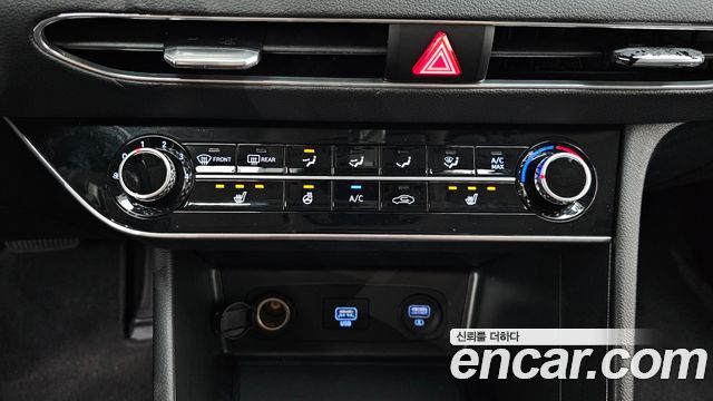 Hyundai Sonata 2022 — photo 23