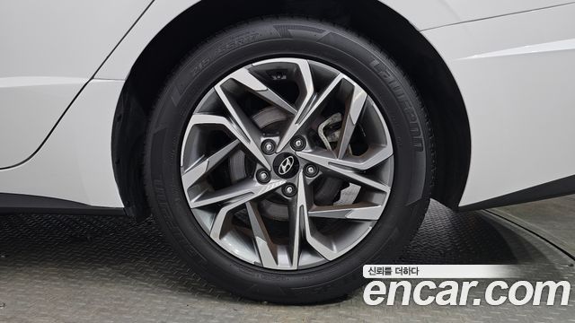 Hyundai Sonata 2022 — photo 7