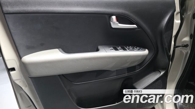 Kia RAY 2022 — photo 14