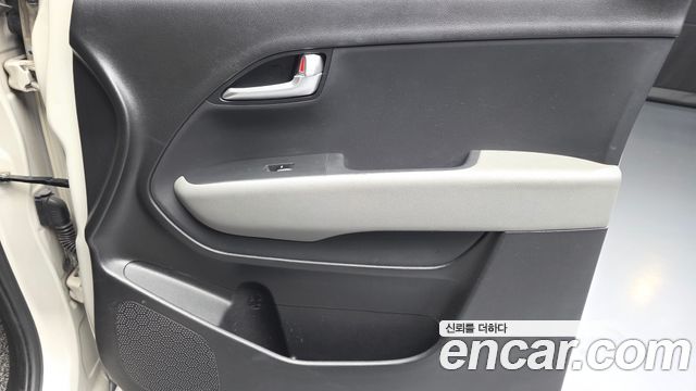 Kia RAY 2022 — photo 15