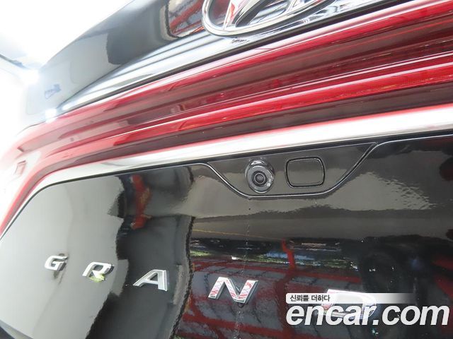 Hyundai Grandeur 2019 — photo 16