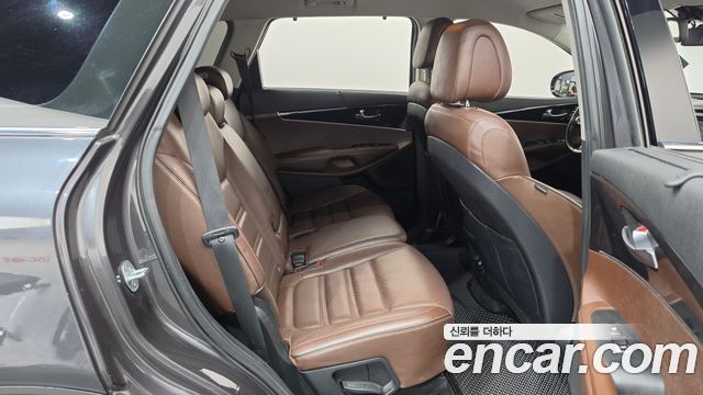 Kia Sorento 2015 — photo 11