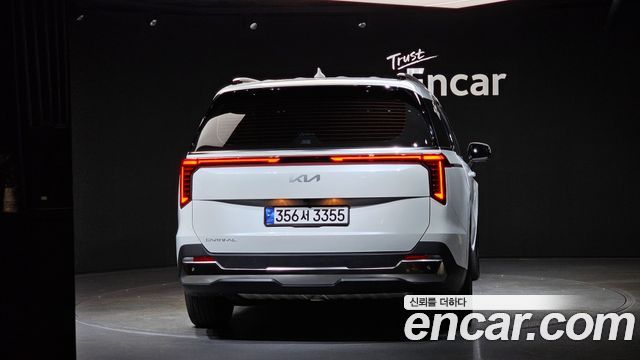 Kia Canival 2025 — photo 4