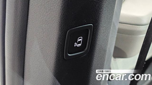 Kia Canival 2025 — photo 18