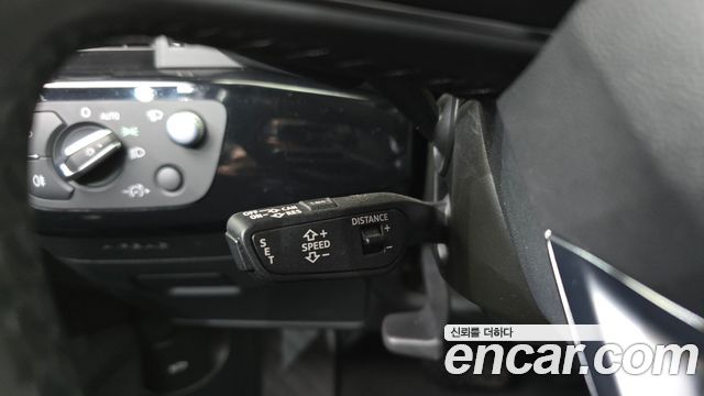 Audi A4 2021 — photo 28