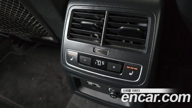 Audi A4 2021 — photo 32