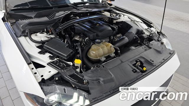 Ford Mustang 2019 — photo 6