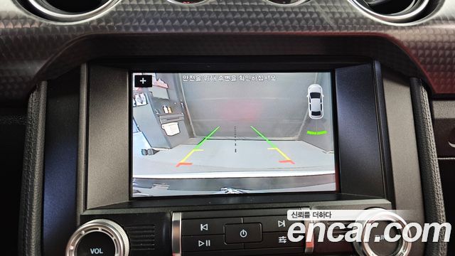 Ford Mustang 2019 — photo 15