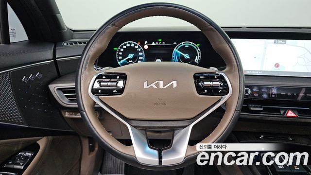 Kia K8 2022 — photo 13