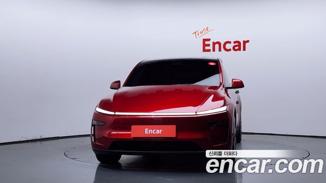 Tesla Model Y 2025 — photo 3