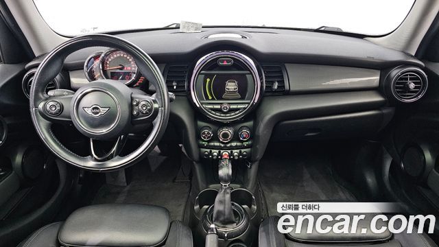 Mini Cooper 2016 — photo 7