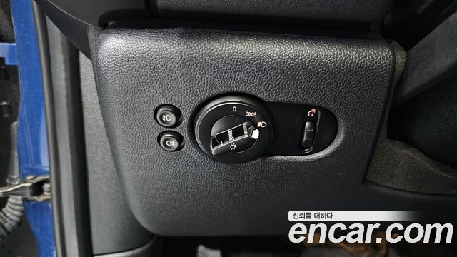 Mini Cooper 2016 — photo 16