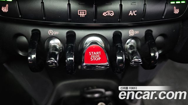 Mini Cooper 2016 — photo 18