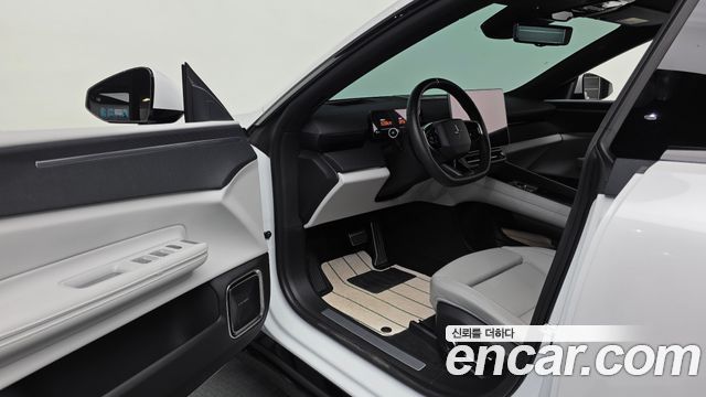 Polestar Polestar 4 2026 — photo 13