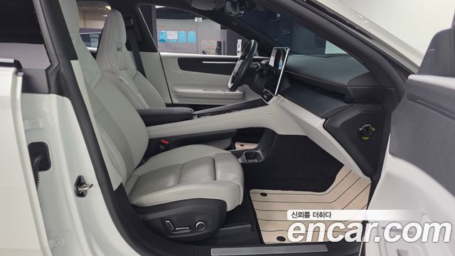 Polestar Polestar 4 2026 — photo 17