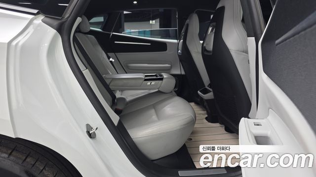 Polestar Polestar 4 2026 — photo 18