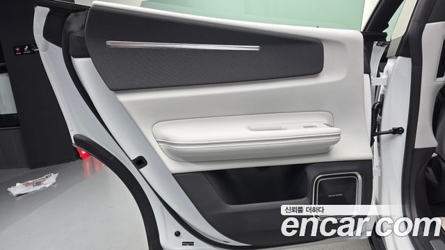 Polestar Polestar 4 2026 — photo 15