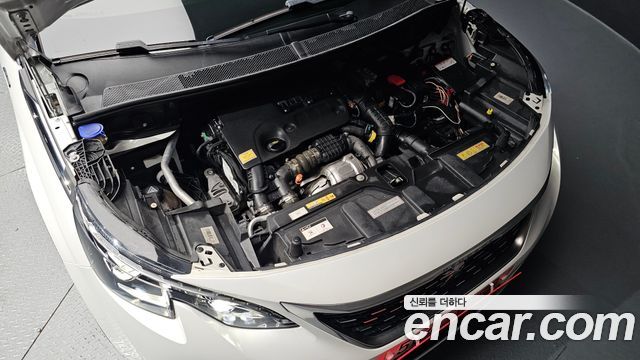 Peugeot 3008 2018 — photo 6
