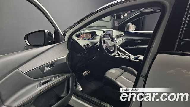 Peugeot 3008 2018 — photo 10