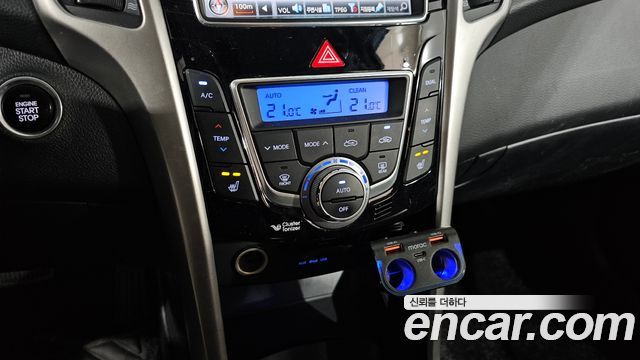 Hyundai i30 2014 — photo 24