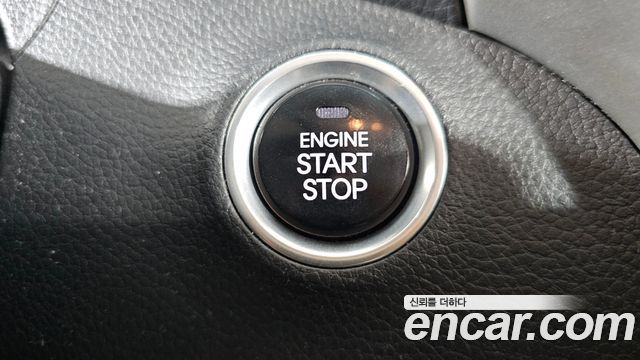 Hyundai i30 2014 — photo 25