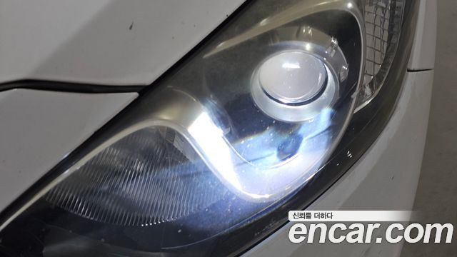 Hyundai i30 2014 — photo 8