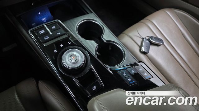 Kia K8 2023 — photo 12
