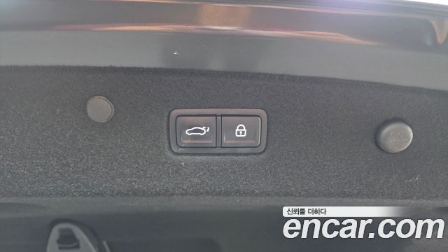 Kia K8 2023 — photo 34