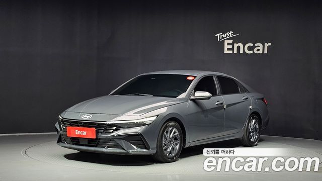 Hyundai AVANTE 2024 — photo 1