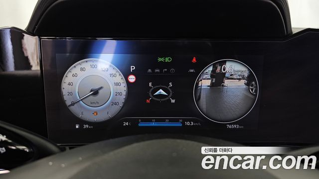 Hyundai AVANTE 2024 — photo 11