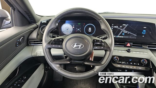 Hyundai AVANTE 2024 — photo 19