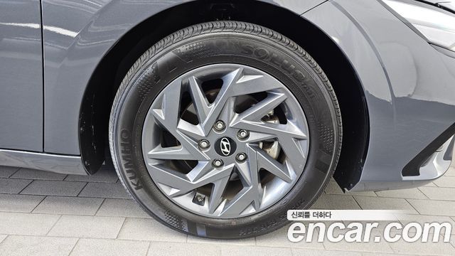 Hyundai AVANTE 2024 — photo 7