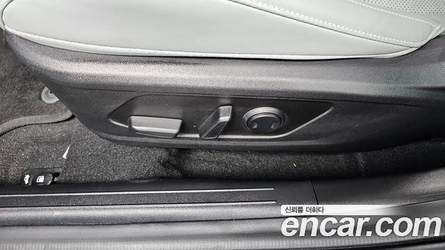 Hyundai AVANTE 2024 — photo 31