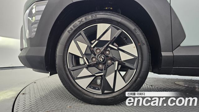 Hyundai Kona 2025 — photo 5