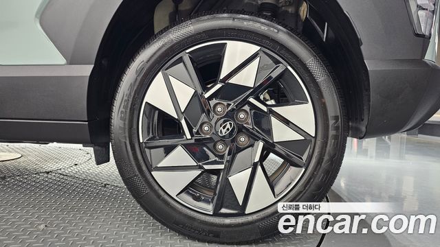 Hyundai Kona 2025 — photo 7